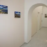 Mimela 4* Neapel
