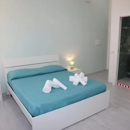 Mimela Bed & Breakfast 4*